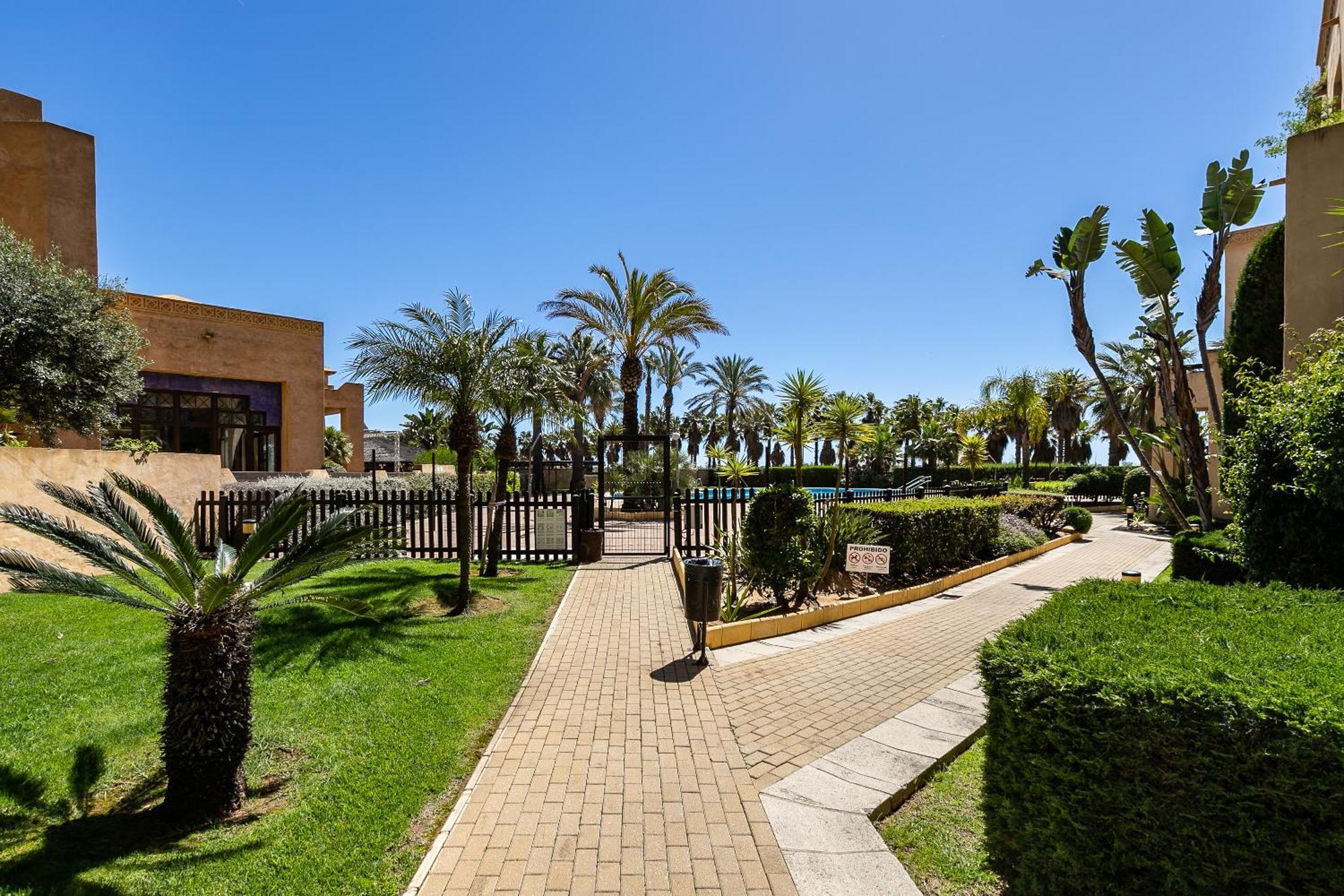 Jardines De Isla Canela Vistas A Las Marismas Екстер'єр фото
